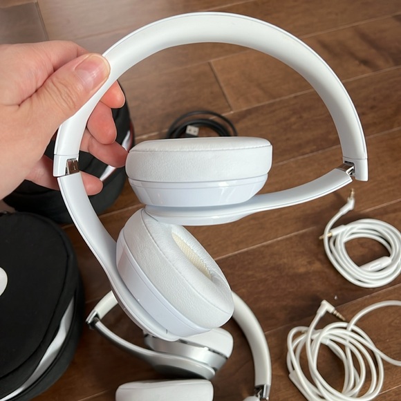 Beats By Dr.Dre Set - Picture 3 of 7